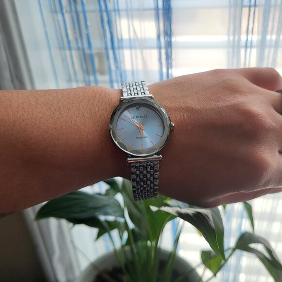 Ellen Tracy Genuine Diamond - Watch - Picture 3 of 5